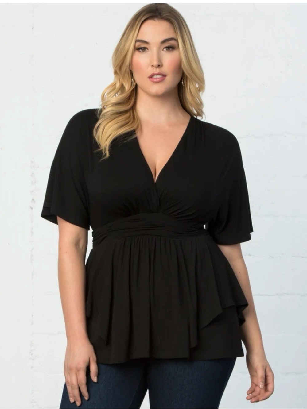 Kiyonna black promenade top in a women’s plus size 2X 18/20)